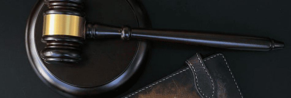 Indemnización por despido improcedente y registro diario de jornada